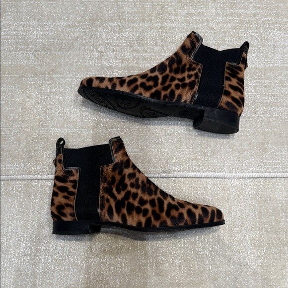 Tods Leopard Print pony hair Chelsea Boots - Picture 1 of 2